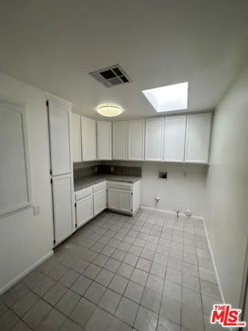 7128 W Avenue D8, Lancaster, California 93536