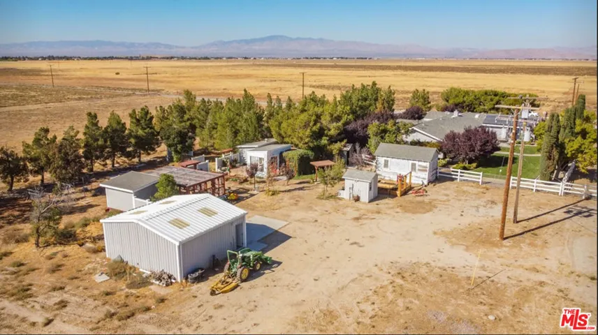 7128 W Avenue D8, Lancaster, California 93536