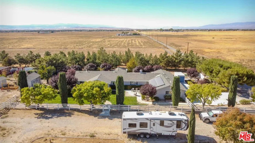 7128 W Avenue D8, Lancaster, California 93536