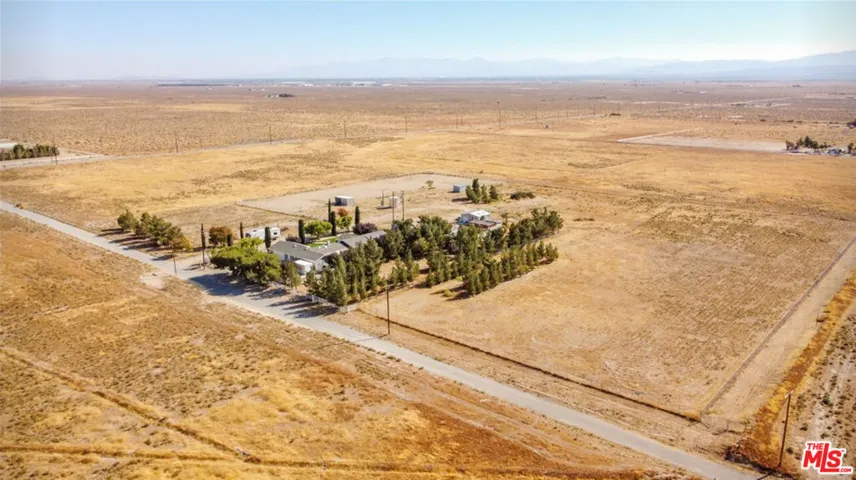 7128 W Avenue D8, Lancaster, California 93536