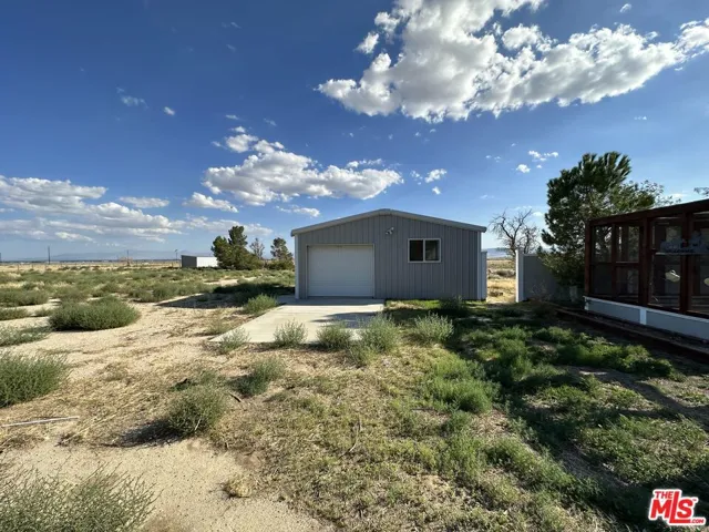 7128 W Avenue D8, Lancaster, California 93536