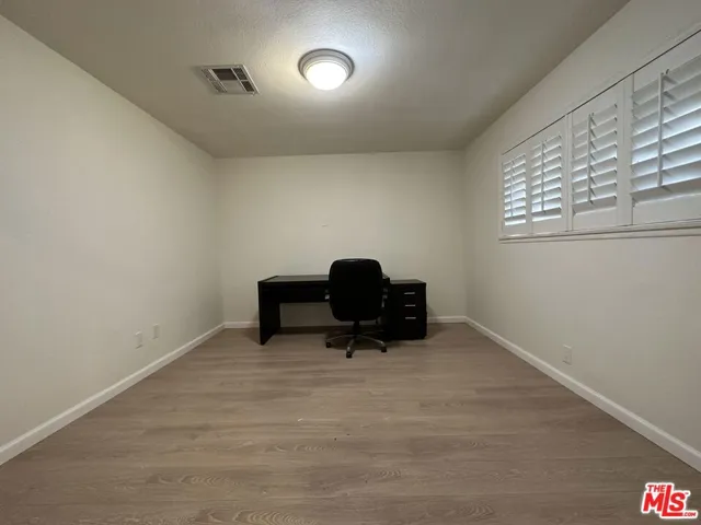7128 W Avenue D8, Lancaster, California 93536