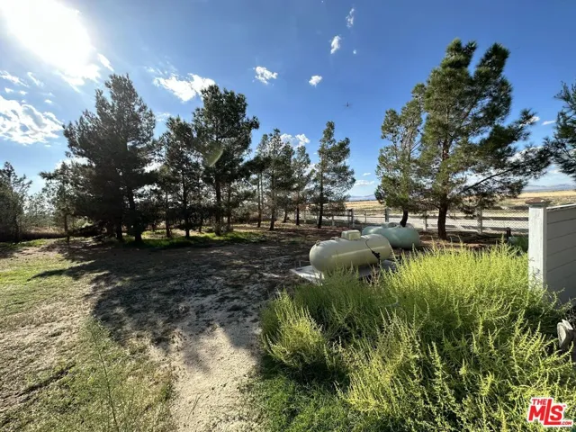 7128 W Avenue D8, Lancaster, California 93536