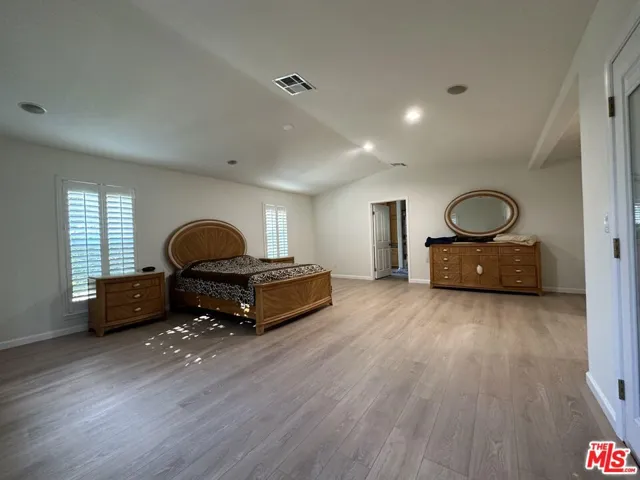 7128 W Avenue D8, Lancaster, California 93536