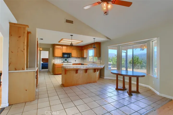 48660 Opah Drive, Oakhurst, California 93644