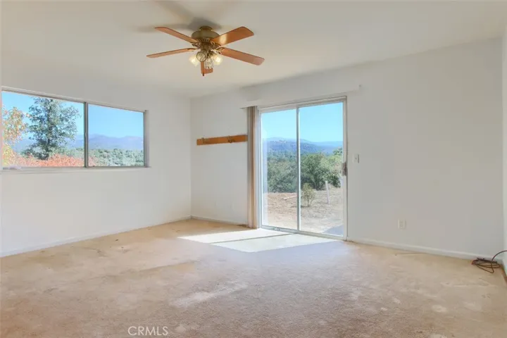 48660 Opah Drive, Oakhurst, California 93644