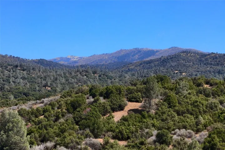 48660 Opah Drive, Oakhurst, California 93644