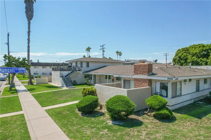 3504 W Mungall Drive, Anaheim, California 92804