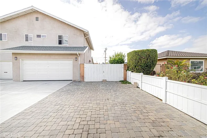 2865 W Monroe Avenue, Anaheim, California 92801