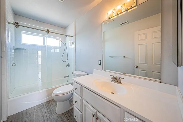 2865 W Monroe Avenue, Anaheim, California 92801