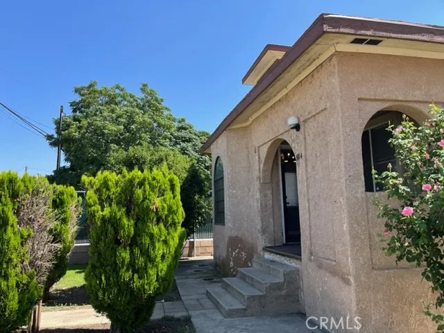 504 E Stuart Avenue, Redlands, California 92374