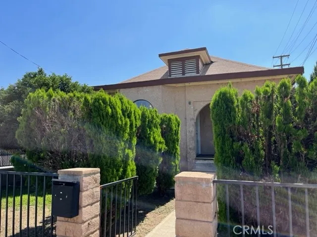 504 E Stuart Avenue, Redlands, California 92374