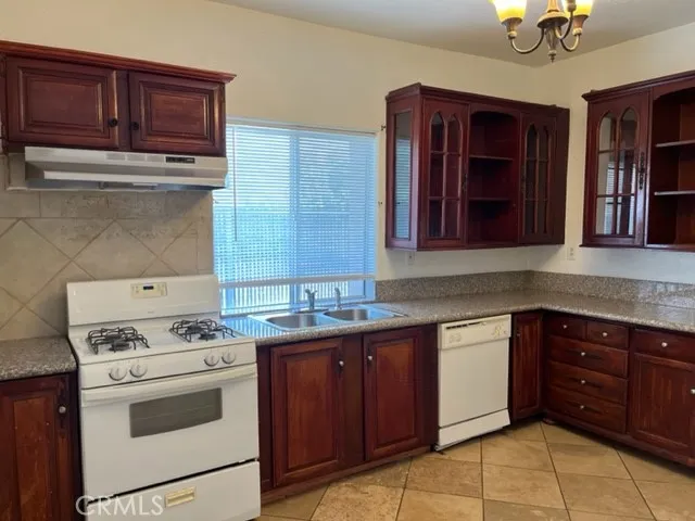 504 E Stuart Avenue, Redlands, California 92374