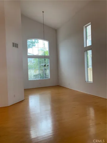 1 Pompeii, Irvine, California 92606