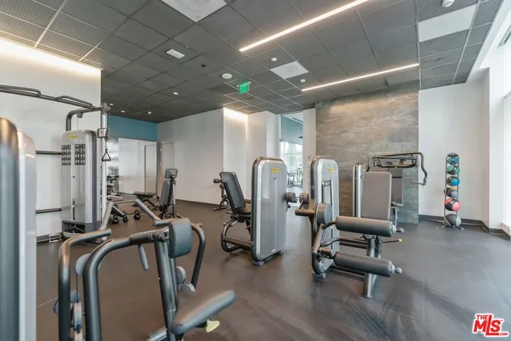 877 Francisco Street Unit 4208, Los Angeles, California 90017
