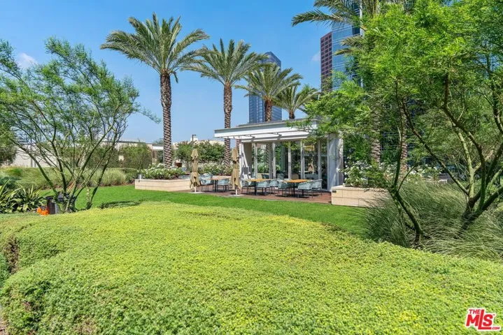 877 Francisco Street Unit 4208, Los Angeles, California 90017