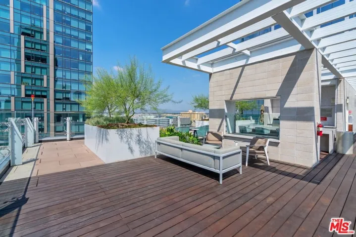 877 Francisco Street Unit 4208, Los Angeles, California 90017