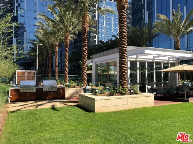 877 Francisco Street Unit 4208, Los Angeles, California 90017
