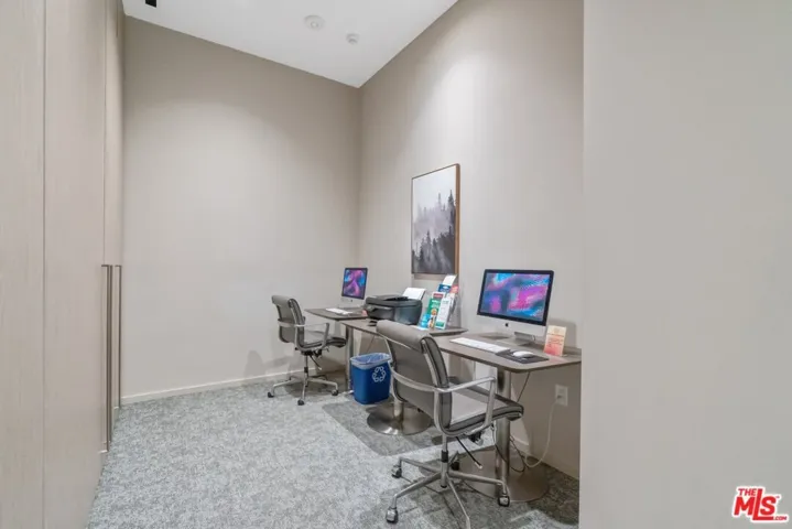 877 Francisco Street Unit 4208, Los Angeles, California 90017