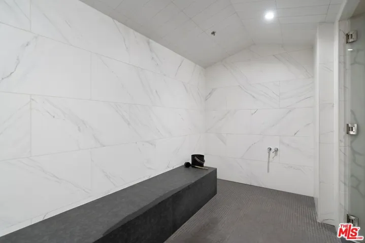877 Francisco Street Unit 4208, Los Angeles, California 90017