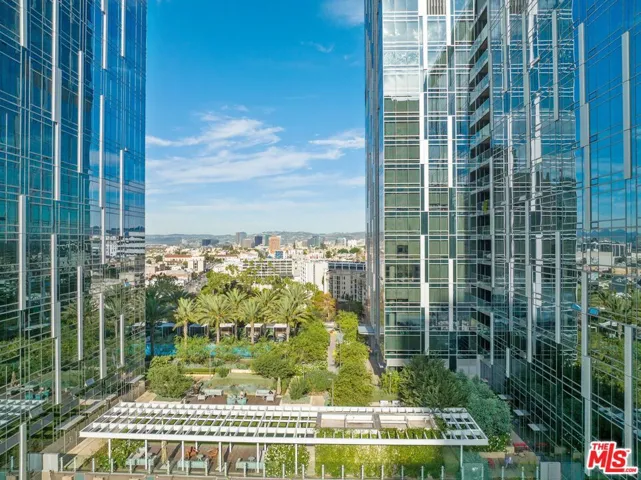 877 Francisco Street Unit 4208, Los Angeles, California 90017