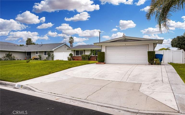 3750 Windsong Street, Corona, California 92879