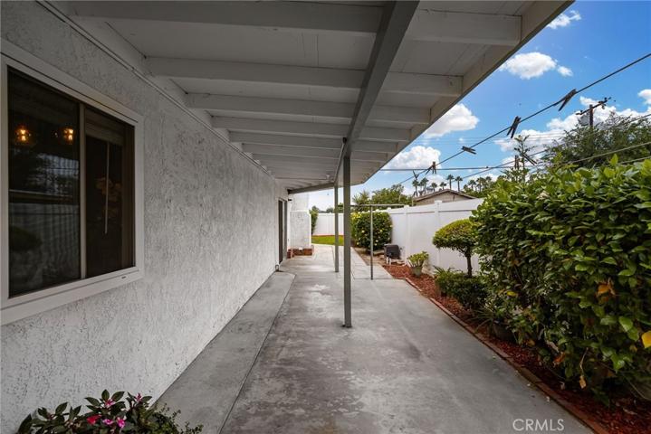 Side yard