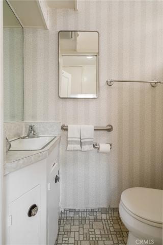 Half bathroom off the laundry room