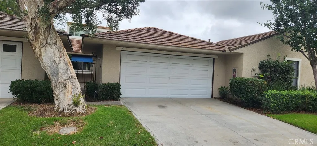 4 N Cherry N, Irvine, California 92612