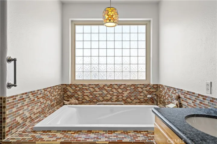 9084 Valencia Drive, Desert Hot Springs, California 92240