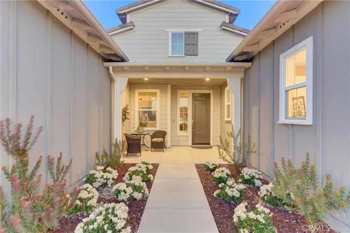 Outdoor Lighted Entryway