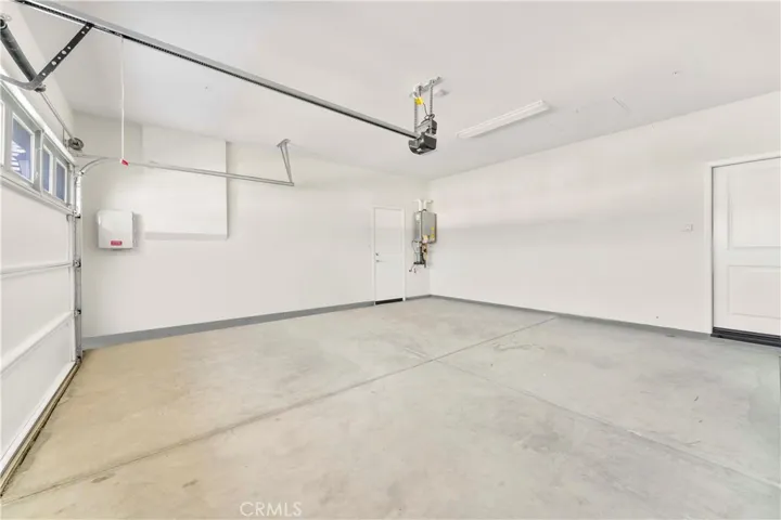 2516 Yellowstone Way, Rialto, California 92377