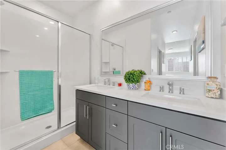 2516 Yellowstone Way, Rialto, California 92377