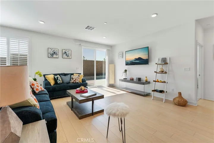 2516 Yellowstone Way, Rialto, California 92377
