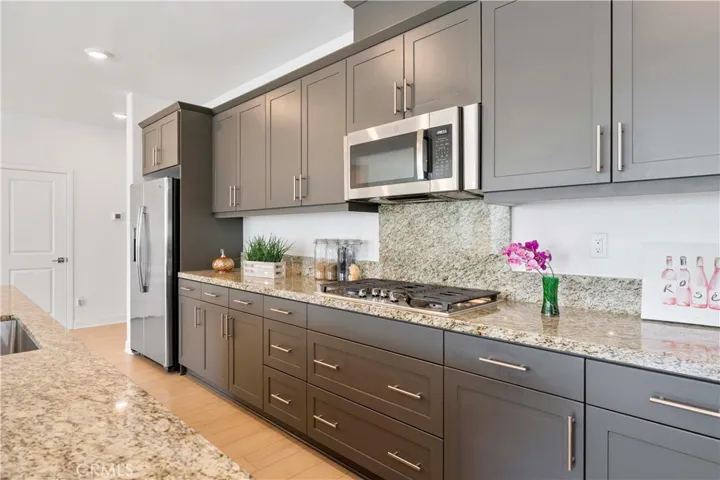 2516 Yellowstone Way, Rialto, California 92377