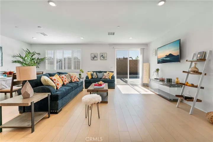 2516 Yellowstone Way, Rialto, California 92377