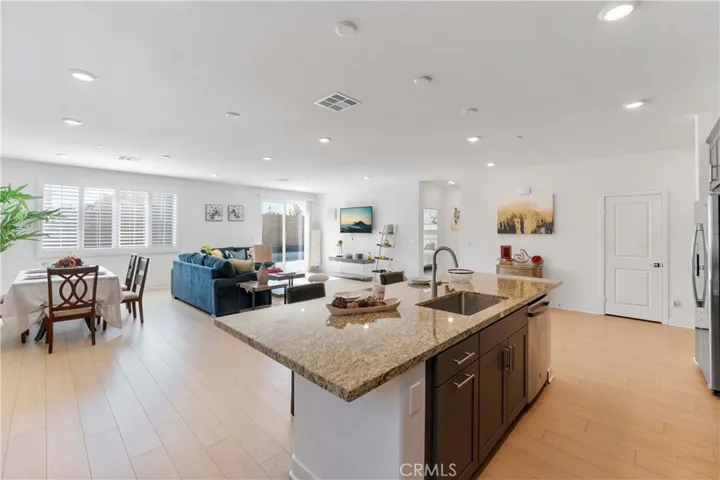 2516 Yellowstone Way, Rialto, California 92377