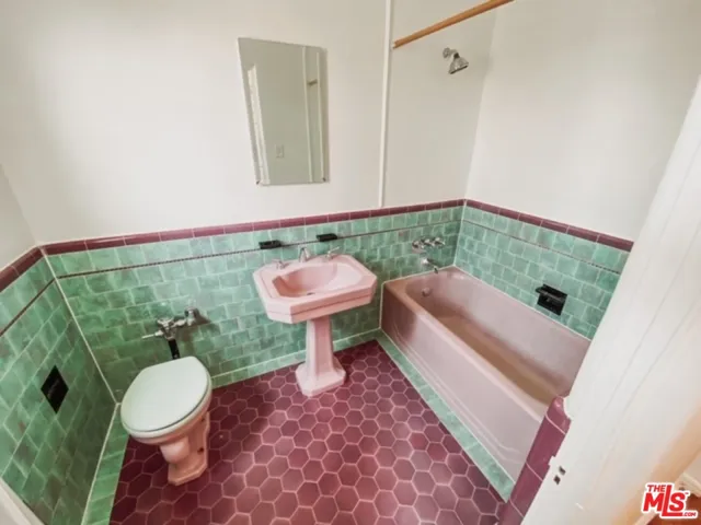 1440 N Hayworth Avenue, West Hollywood, California 90046