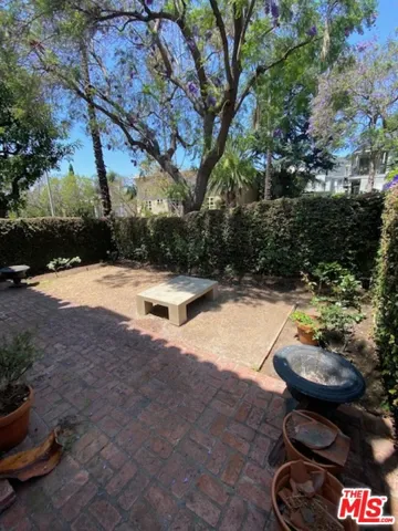 1440 N Hayworth Avenue, West Hollywood, California 90046