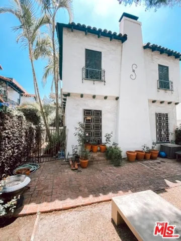 1440 N Hayworth Avenue, West Hollywood, California 90046