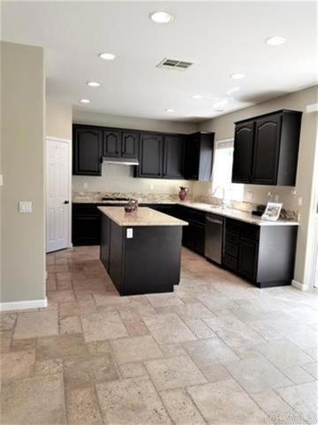 7398 Escallonia Ct., Carlsbad, California 92011