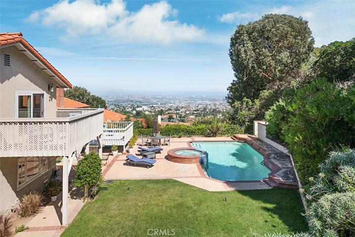 2256 Rue Le Charlene, Rancho Palos Verdes, California 90275