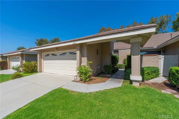 21315 Via Del Vaquero, Yorba Linda, California 92887