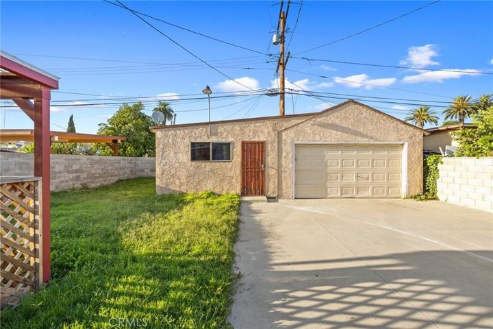 833 W 133rd Street, Compton, California 90222