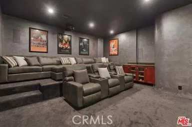 8835 Evanview Drive, Los Angeles, California 90069