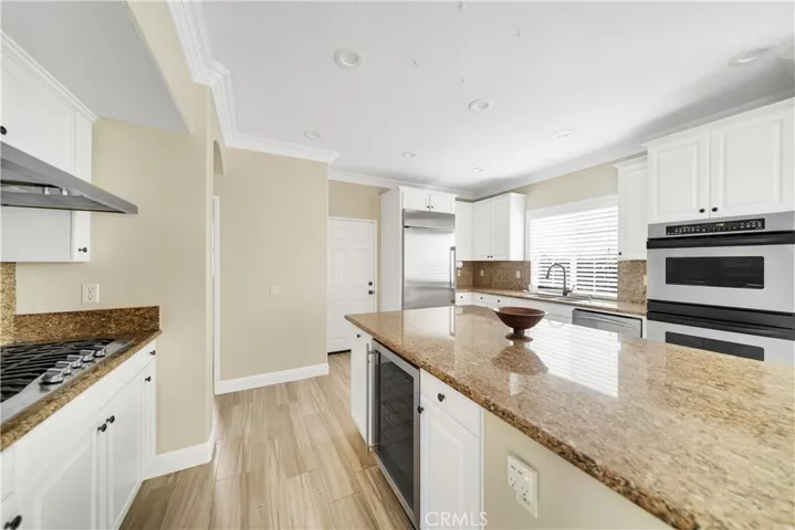19 Highfield Glen, Irvine, California 92618