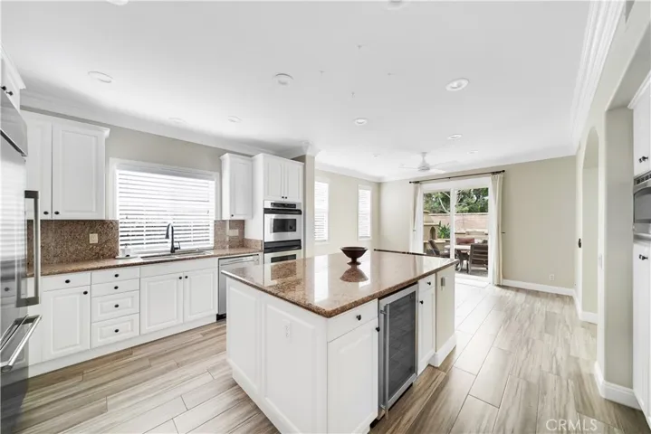 19 Highfield Glen, Irvine, California 92618