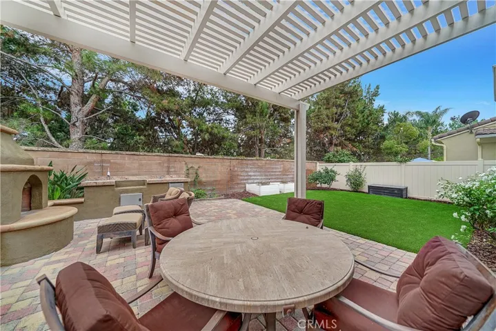 19 Highfield Glen, Irvine, California 92618