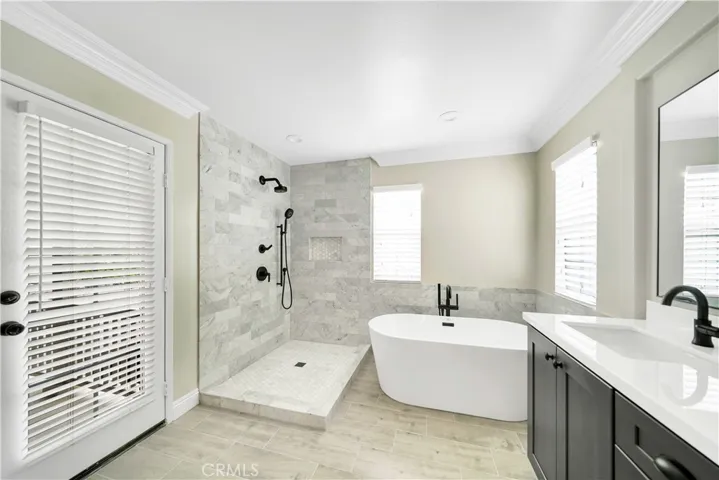 19 Highfield Glen, Irvine, California 92618