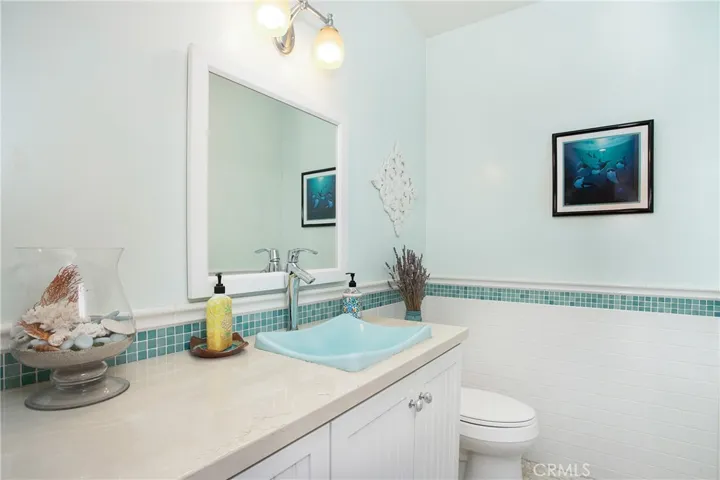Main house- downstairs powder bath